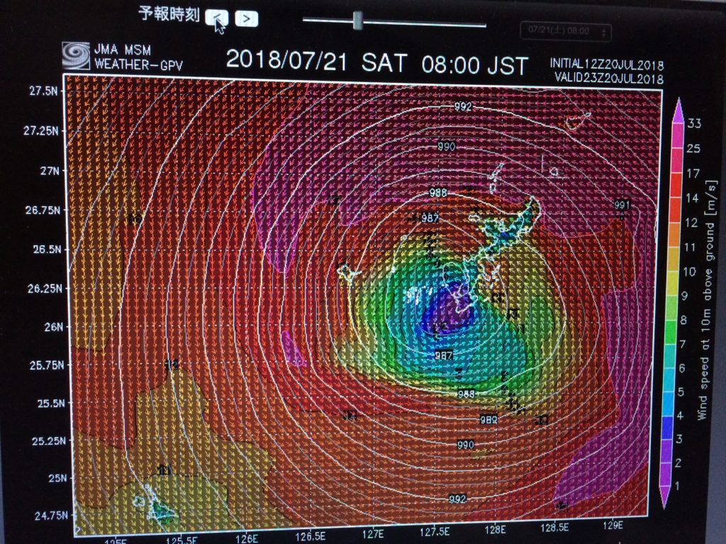 台風直撃します